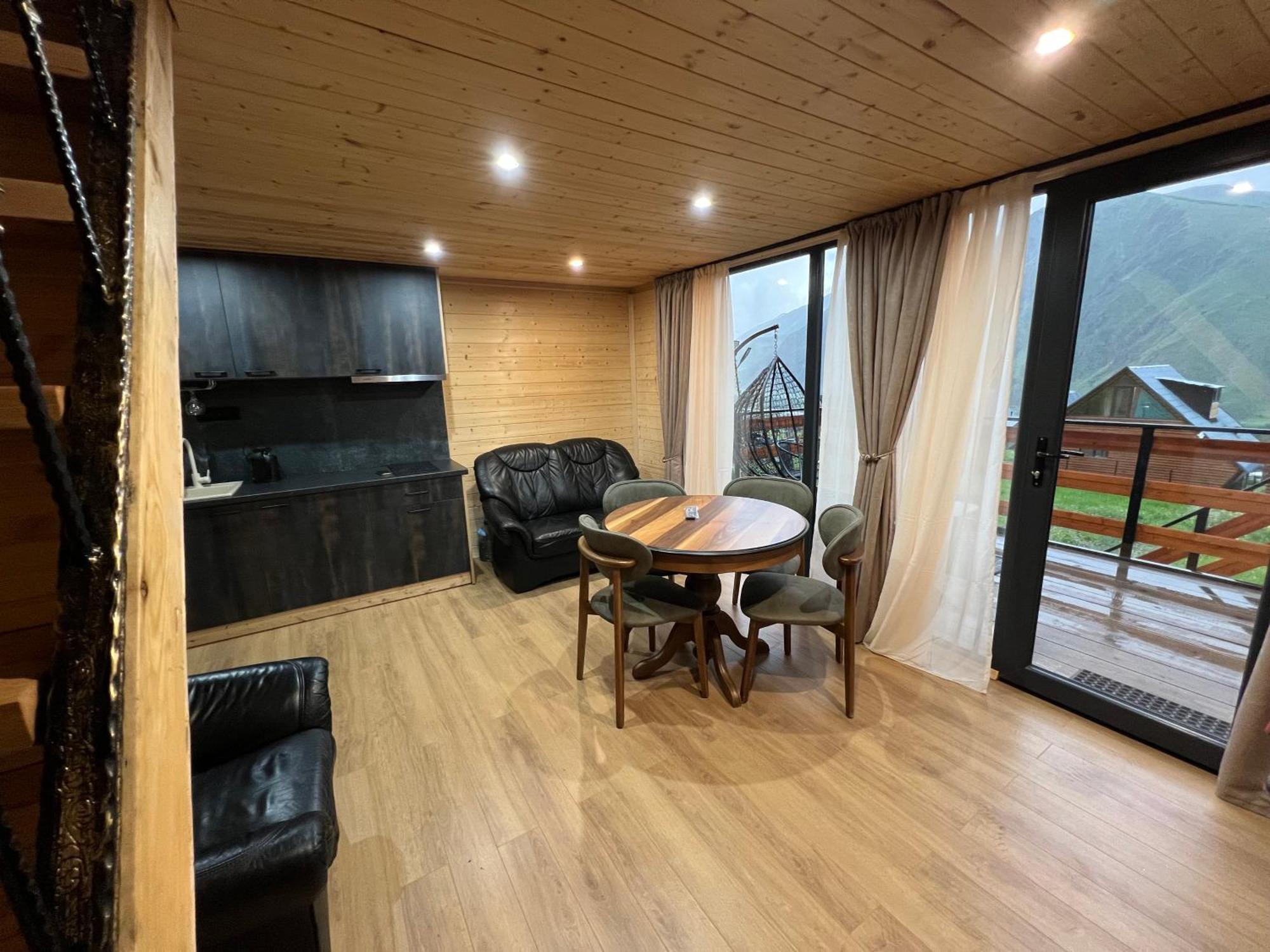 Cozy Home Kazbegi Eksteriør billede